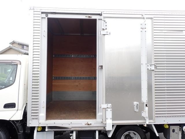Hino DUTRO 2023-03 7737861-7