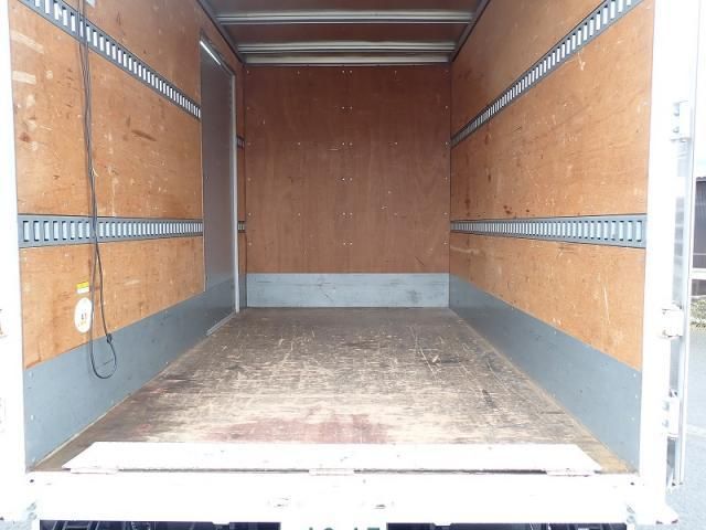 Hino DUTRO 2023-03 7737861-8
