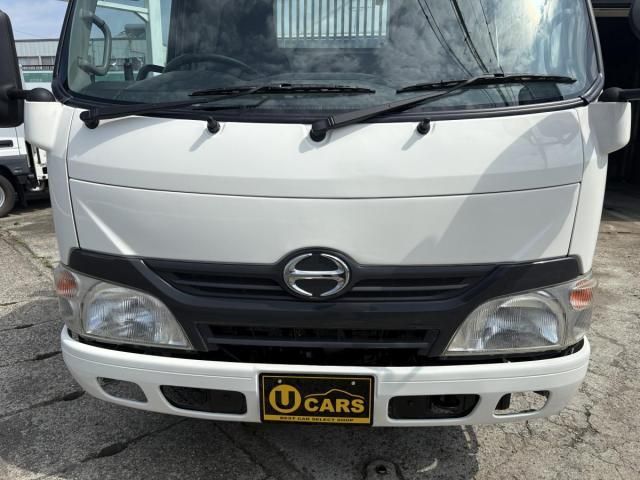 Hino DUTRO 2014-04 7737863-9