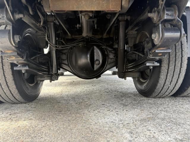 Hino DUTRO 2014-04 7737863-27