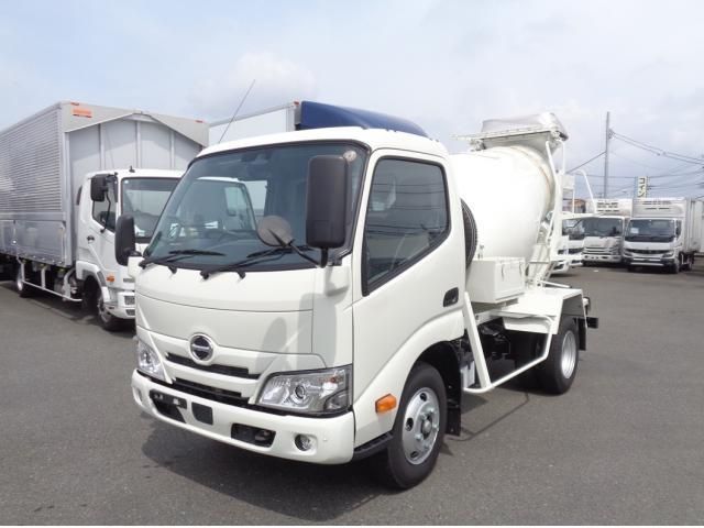 Hino DUTRO 2025-07 7737857-1