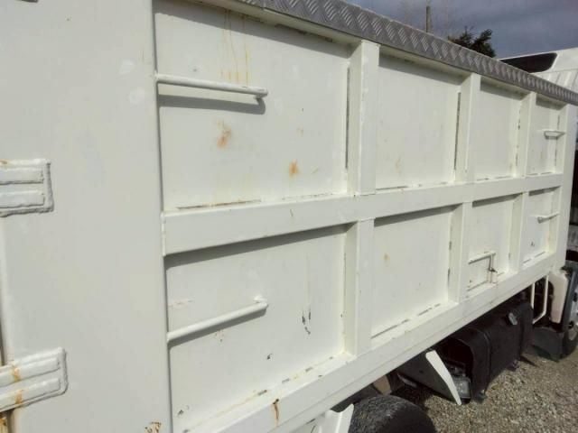 Hino DUTRO 2018-02 7737860-18
