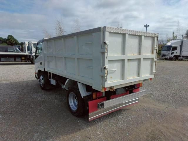 Hino DUTRO 2018-02 7737860-5