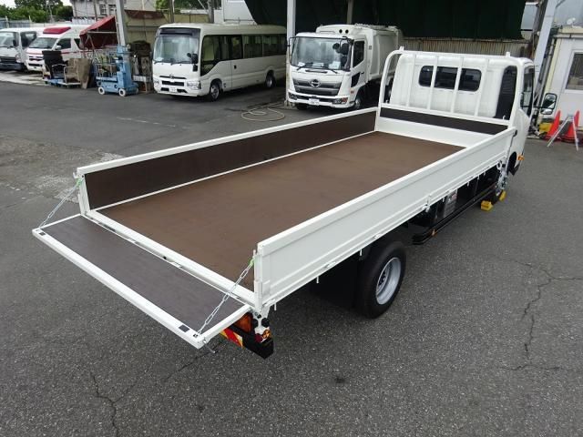 Hino DUTRO 2025-11 7737859-20