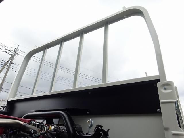Hino DUTRO 2025-11 7737859-24