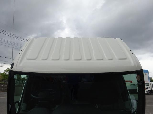Hino DUTRO 2025-11 7737859-29