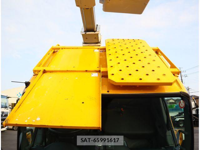 Hino DUTRO 2012-09 7784478-27