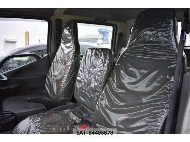 Hino DUTRO 2019-08 7784488-12