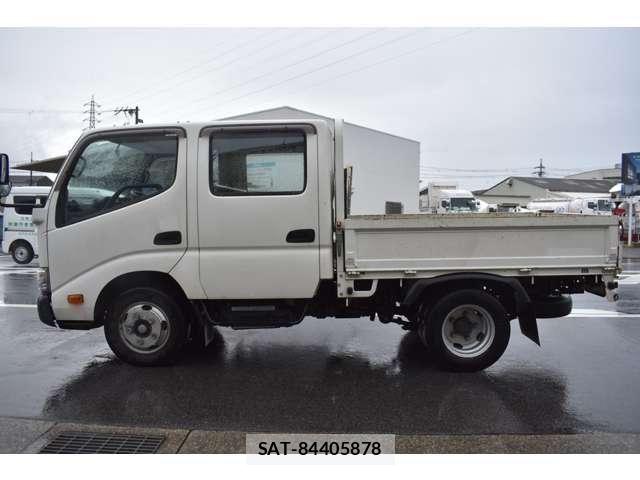 Hino DUTRO 2019-08 7784488-27