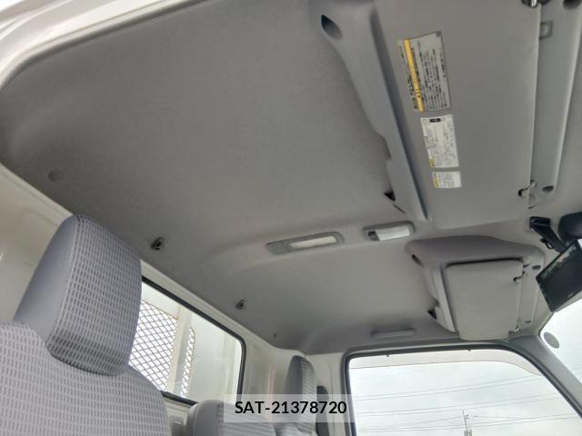 Hino DUTRO 2018-06 7784480-16