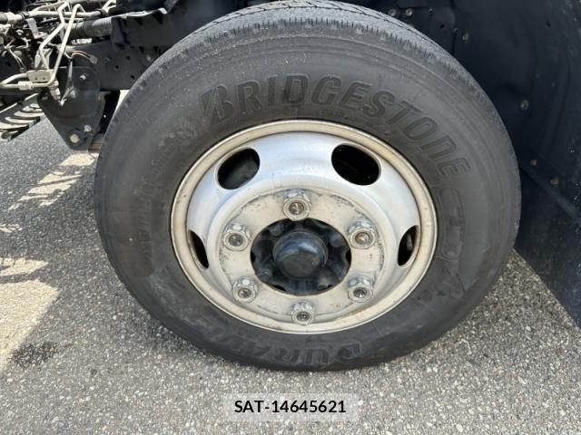 Hino DUTRO 2018-04 7784472-26
