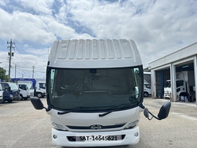 Hino DUTRO 2018-04 7784472-8
