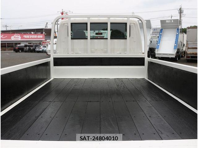 Hino DUTRO 2016-06 7784487-12