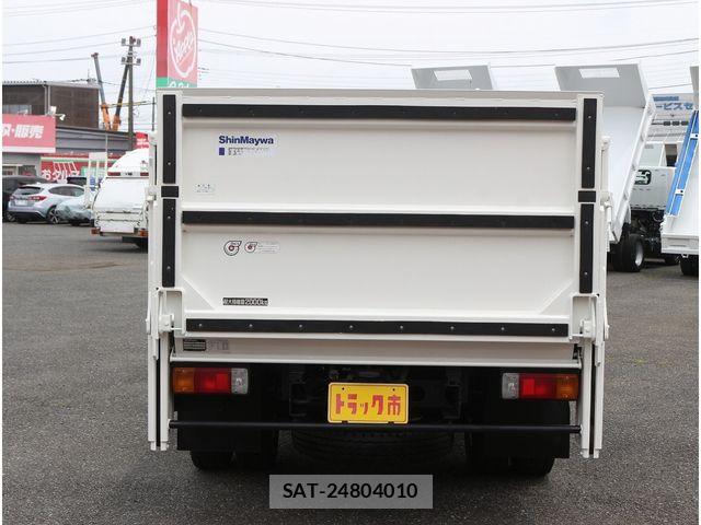 Hino DUTRO 2016-06 7784487-6