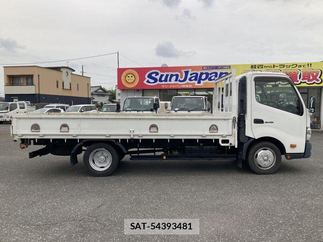 Hino DUTRO 2013-11 7784469-23