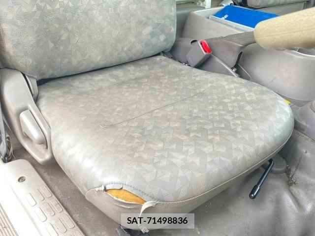 Hino DUTRO 2010-03 7784470-19