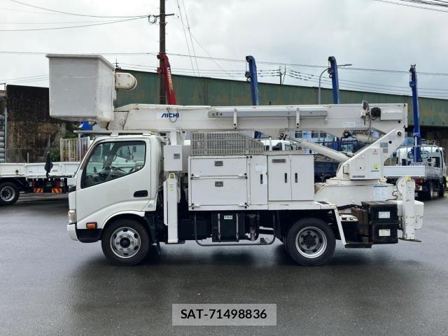 Hino DUTRO 2010-03 7784470-4