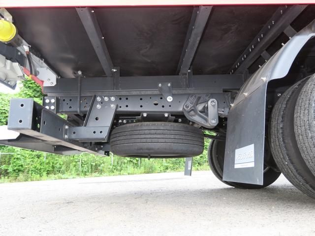 Hino DUTRO 2023-03 7864660-10