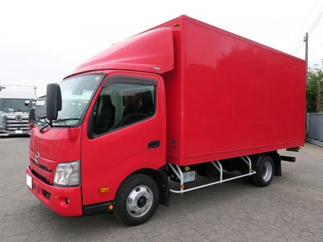 Hino DUTRO 2023-03 7864660-1