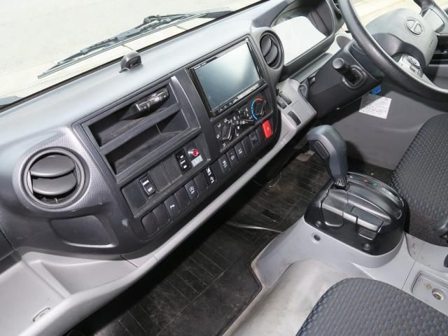 Hino DUTRO 2023-03 7864660-22