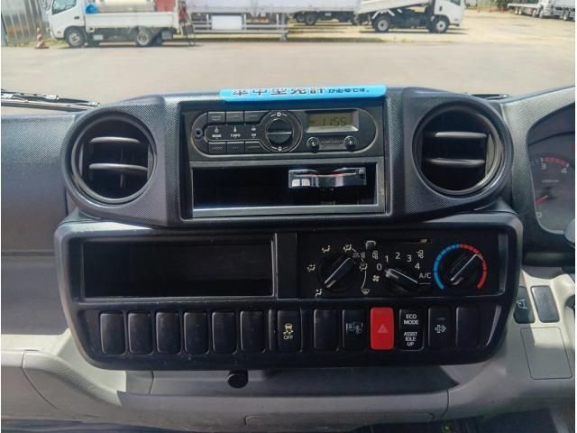 Hino DUTRO 2019-03 7864666-22