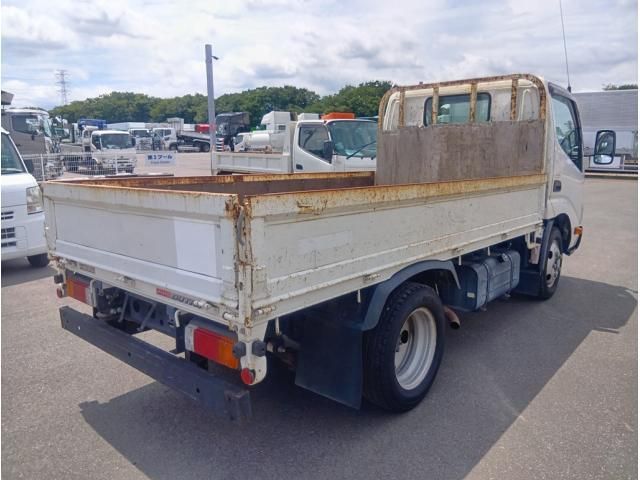 Hino DUTRO 2019-03 7864666-2