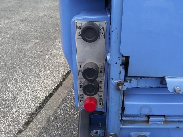 Hino DUTRO 2018-07 7864661-10