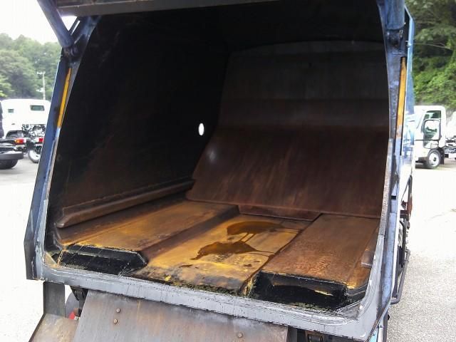 Hino DUTRO 2018-07 7864661-17