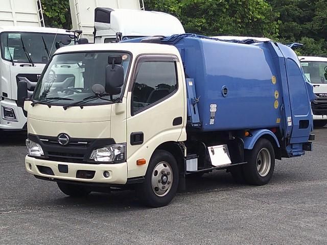 Hino DUTRO 2018-07 7864661-1