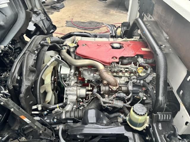 Hino DUTRO 2019-03 7864665-17