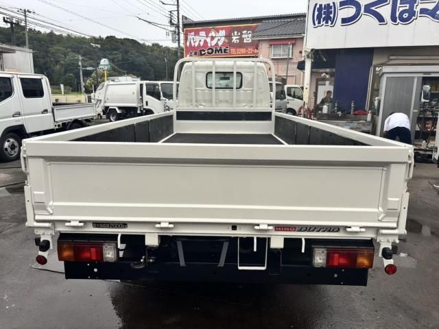 Hino DUTRO 2019-03 7864665-5