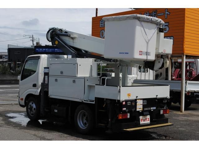 Hino DUTRO 2020-03 7864656-7