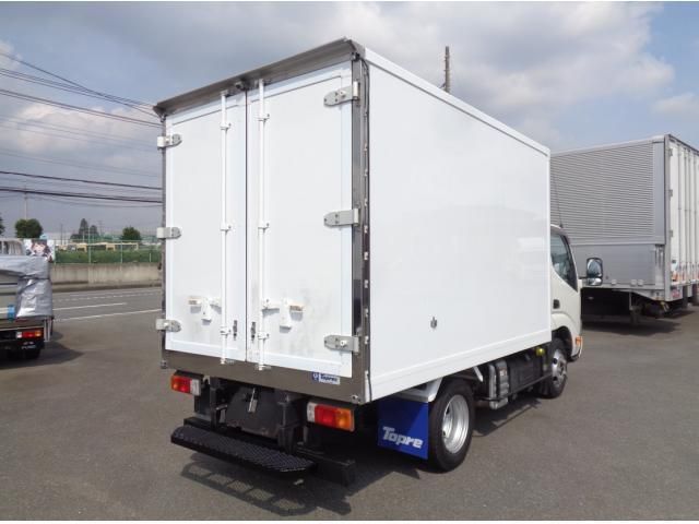 Hino DUTRO 2020-03 7864659-2