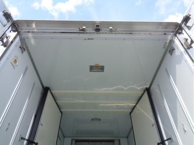Hino DUTRO 2020-03 7864659-5