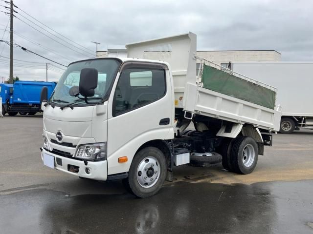 Hino DUTRO 2021-05 7864664-0