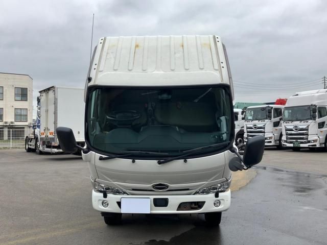 Hino DUTRO 2021-05 7864664-22
