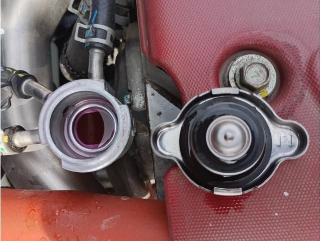Hino DUTRO 2023-09 7864655-14