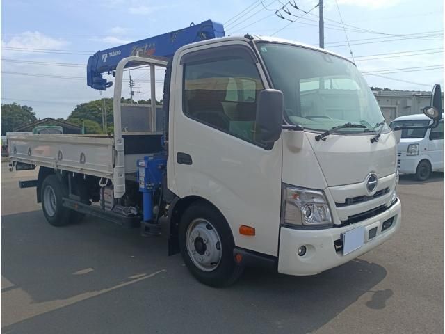 Hino DUTRO 2023-09 7864655-1