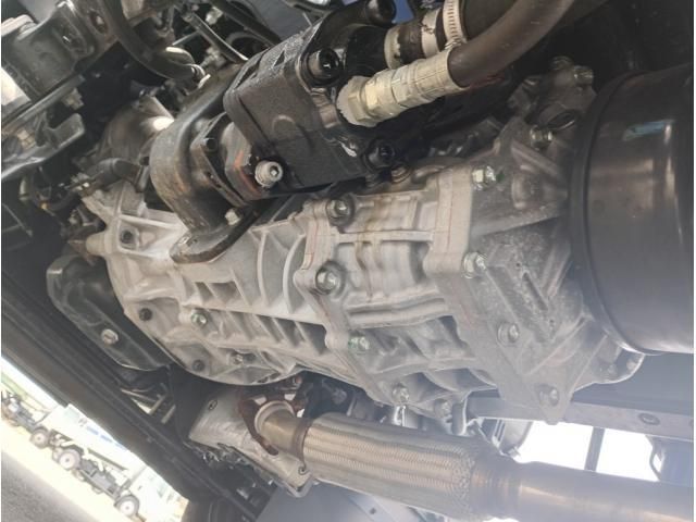Hino DUTRO 2023-09 7864655-19