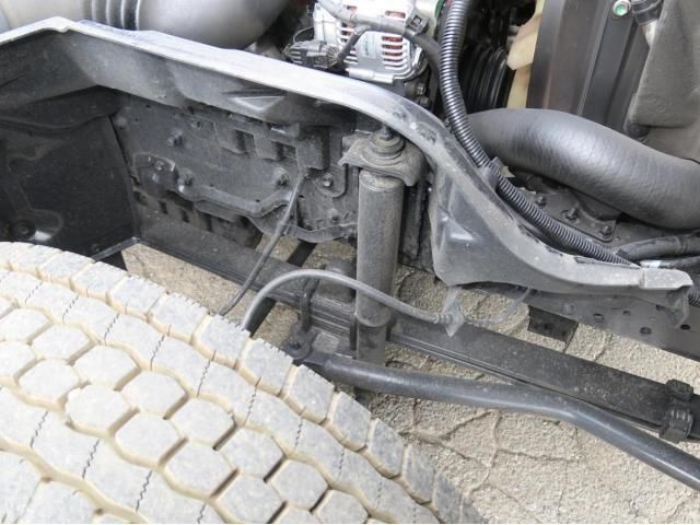 Hino DUTRO 2015-09 7864662-18