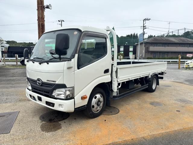 Hino DUTRO 2019-03 7864667-0