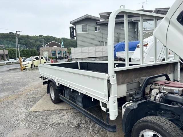 Hino DUTRO 2019-03 7864667-15