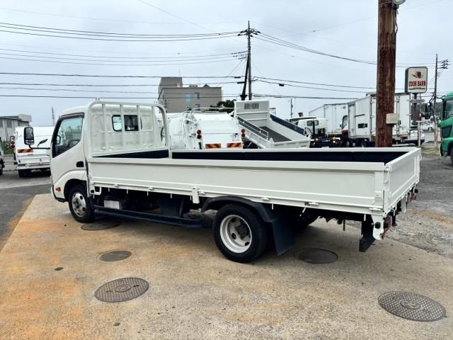 Hino DUTRO 2019-03 7864667-7