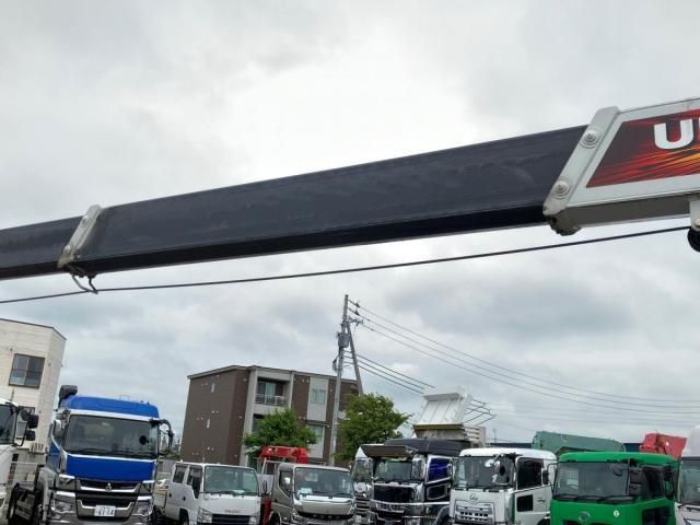 Hino DUTRO 2018-06 7864657-9