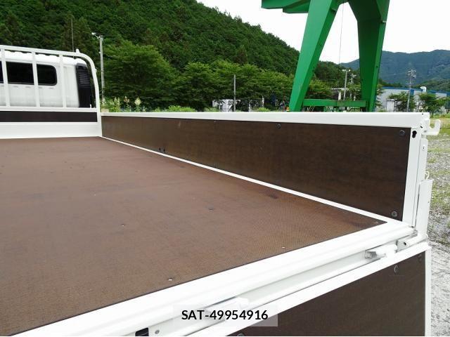 Hino DUTRO 2025-11 7902543-13