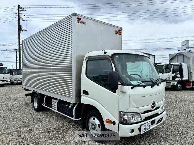 Hino DUTRO 2025-03 7902542-2