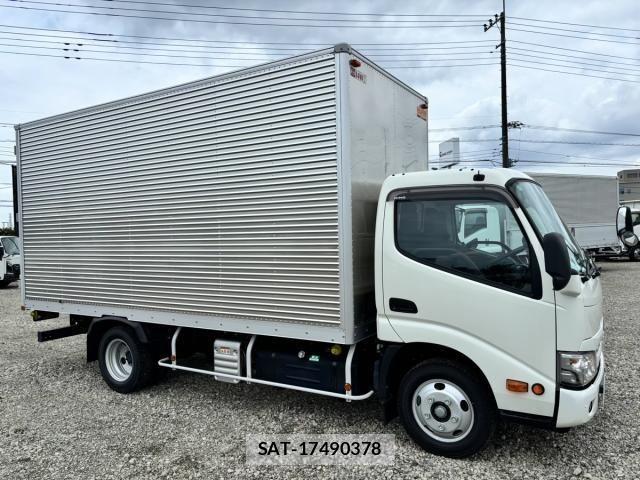 Hino DUTRO 2025-03 7902542-3