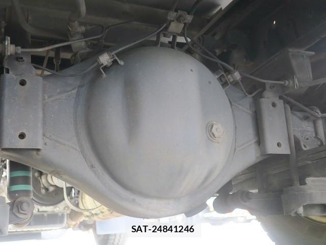 Hino DUTRO 2017-11 7902545-11