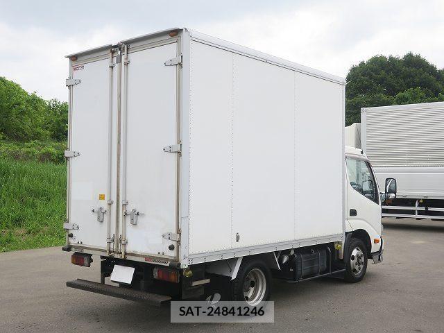 Hino DUTRO 2017-11 7902545-2