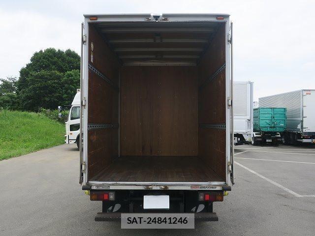 Hino DUTRO 2017-11 7902545-5